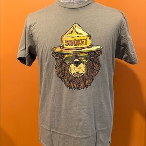 Smokey Bear Graphic Tee - Gray